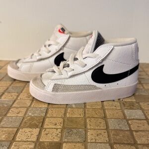 Nike Blazer 8C (toddler) Kids White and Black High-Top Sneakers